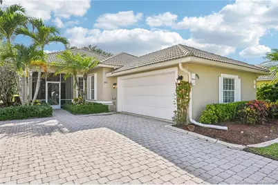 4516 NW Wandering Oak Court, Jensen Beach, FL 34957 - Photo 3