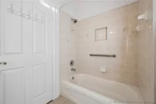 4516 NW Wandering Oak Ct, Jensen Beach, FL 34957 - Photo 33