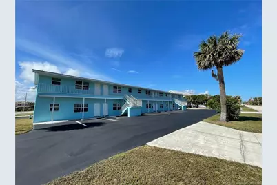661 Hernando Street #8, Fort Pierce, FL 34949 - Photo 1