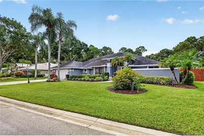 672 SE Pin Oak Terrace, Stuart, FL 34997 - Photo 5