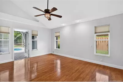 672 SE Pin Oak Terrace, Stuart, FL 34997 - Photo 35