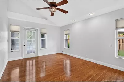 672 SE Pin Oak Terrace, Stuart, FL 34997 - Photo 33