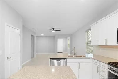 10214 SW Captiva Drive, Port Saint Lucie, FL 34987 - Photo 11