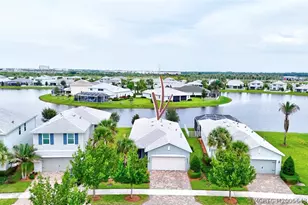 10214 SW Captiva Dr, Port Saint Lucie, FL 34987 - Photo 35
