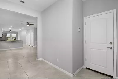 10214 SW Captiva Drive, Port Saint Lucie, FL 34987 - Photo 5