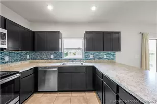 359 Clementine Rd, Fort Pierce, FL 34981 - Photo 5