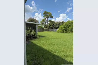 2470 SE University Terrace, Port Saint Lucie, FL 34952 - Photo 11