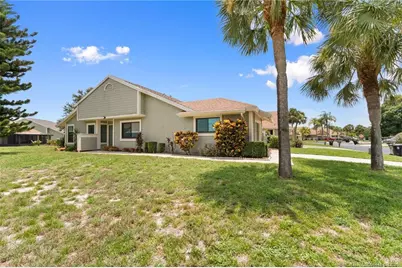 1496 SE Colchester Circle, Port Saint Lucie, FL 34952 - Photo 17