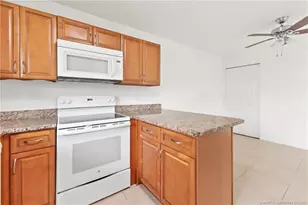 1496 SE Colchester Cir, Port Saint Lucie, FL 34952 - Photo 9