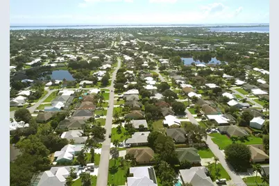 446 NE Vanda Terrado, Jensen Beach, FL 34957 - Photo 27