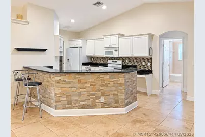 446 NE Vanda Terrado, Jensen Beach, FL 34957 - Photo 7
