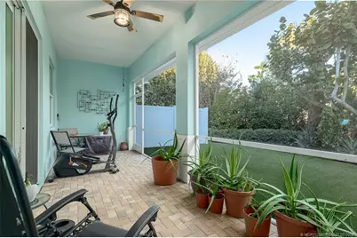 411 SE High School Avenue, Stuart, FL 34994 - Photo 15