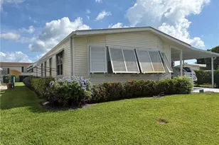 7704 SE Saratoga Dr, Hobe Sound, FL 33455 - Photo 7