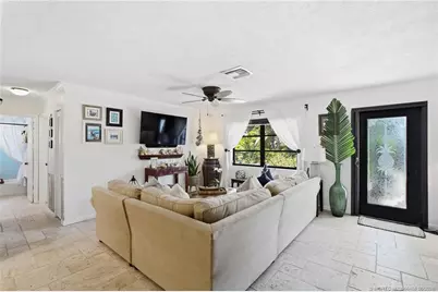 411 SE Krueger Parkway, Stuart, FL 34996 - Photo 9