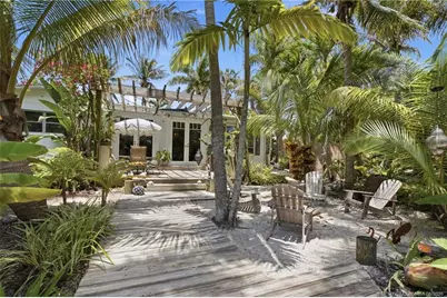 411 SE Krueger Parkway, Stuart, FL 34996 - Photo 3