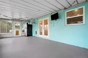 1126 SE Alamanda Ln, Stuart, FL 34996 - Photo 31