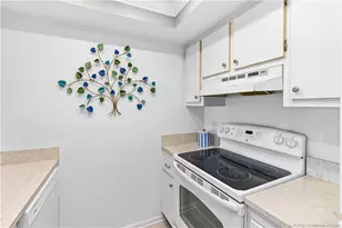 40 NE Plantation Rd, Stuart, FL 34996 - Photo 15