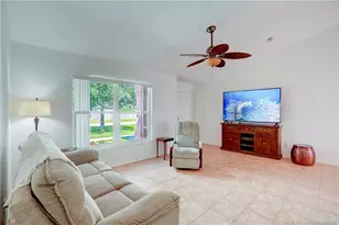 2007 SE Heathwood Cir, Port Saint Lucie, FL 34952 - Photo 7