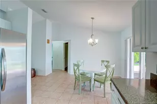 2007 SE Heathwood Cir, Port Saint Lucie, FL 34952 - Photo 17