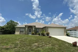 1762 SW Finch Ln, Port Saint Lucie, FL 34953 - Photo 1