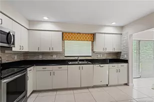 2600 SW Willowood Cir, Palm City, FL 34990 - Photo 13