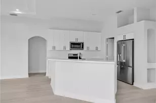 1949 SE Doverbrook St, Port Saint Lucie, FL 34983 - Photo 13