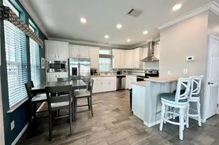 173 NE Portside Dr, Jensen Beach, FL 34957 - Photo 9