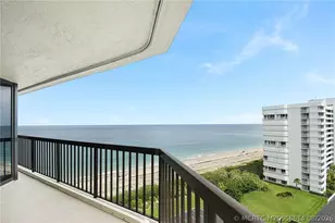9550 S Ocean Dr, Jensen Beach, FL 34957 - Photo 1