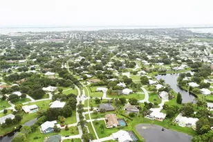 2490 NE Pinecrest Lakes Blvd, Jensen Beach, FL 34957 - Photo 35
