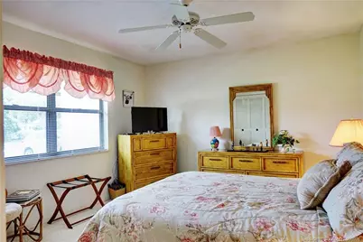 2490 NE Pinecrest Lakes Boulevard, Jensen Beach, FL 34957 - Photo 25