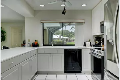 2490 NE Pinecrest Lakes Boulevard, Jensen Beach, FL 34957 - Photo 11