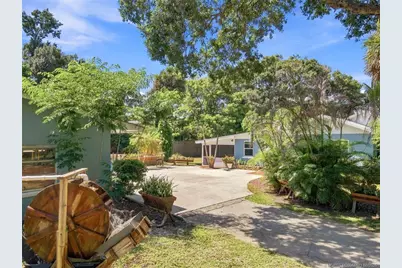 1895 39th Avenue, Vero Beach, FL 32960 - Photo 37