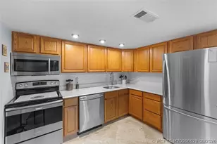 1999 NE Collins Cir, Jensen Beach, FL 34957 - Photo 3