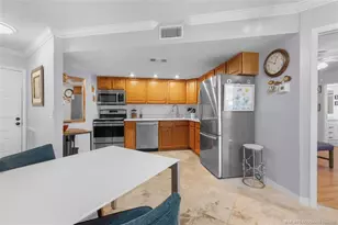1999 NE Collins Cir, Jensen Beach, FL 34957 - Photo 5