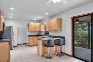 104 Sheridan Ln, Jensen Beach, FL 34957 - Photo 19