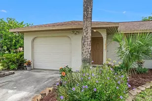 104 Sheridan Ln, Jensen Beach, FL 34957 - Photo 5