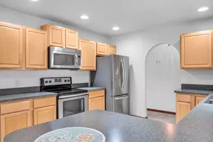 104 Sheridan Ln, Jensen Beach, FL 34957 - Photo 15