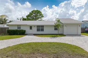 8300 SE Camellia Dr, Hobe Sound, FL 33455 - Photo 1