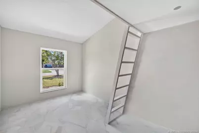 2470 SE Toledo Avenue, Port Saint Lucie, FL 34952 - Photo 19