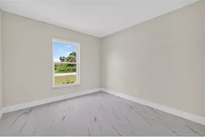 2470 SE Toledo Avenue, Port Saint Lucie, FL 34952 - Photo 21