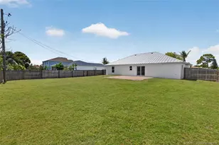 2470 SE Toledo Ave, Port Saint Lucie, FL 34952 - Photo 3