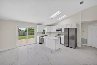 2470 SE Toledo Avenue, Port Saint Lucie, FL 34952 - Photo 13