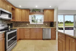 2672 SW Westlake Cir, Palm City, FL 34990 - Photo 9