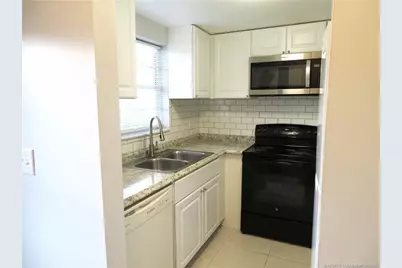 2929 SE Ocean Boulevard #128-4, Stuart, FL 34996 - Photo 7