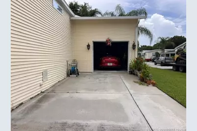 2555 Pga Boulevard #425, Palm Beach Gardens, FL 33410 - Photo 3