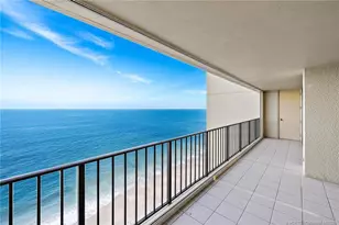 8750 S Ocean Dr, Jensen Beach, FL 34957 - Photo 9
