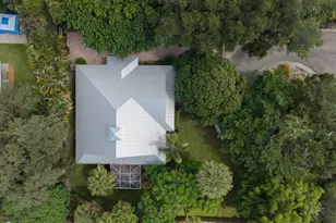 1015 SW Flora Belle Ln, Stuart, FL 34994 - Photo 53
