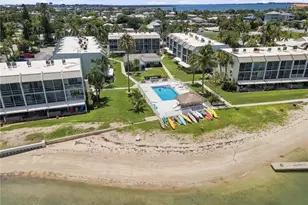 1300 Seaway Dr, Fort Pierce, FL 34949 - Photo 5