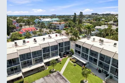 1300 Seaway Drive #D1, Fort Pierce, FL 34949 - Photo 3