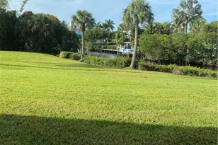 2216 NW 22nd Ave, Stuart, FL 34994 - Photo 11
